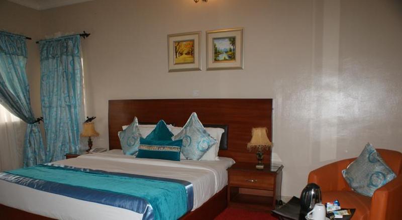 Apartment Royale Hotel&Suite Lagos Buitenkant foto