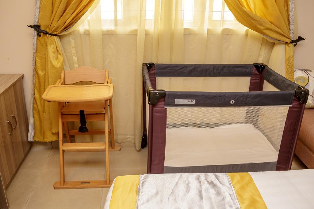 Apartment Royale Hotel&Suite Lagos Buitenkant foto